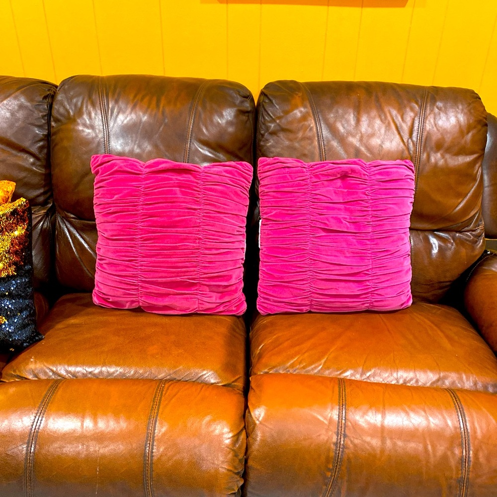 Pink Contemporary Pillows for Stylish Bedding